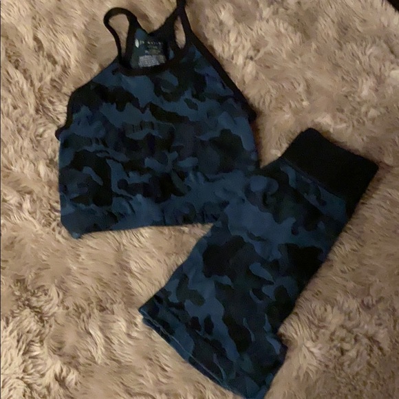 🌺 free people Happiness Camo biker sets - Picture 6 of 9